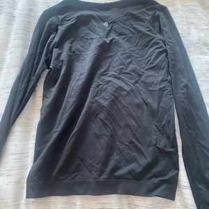 Long sleeved black lululemon top
